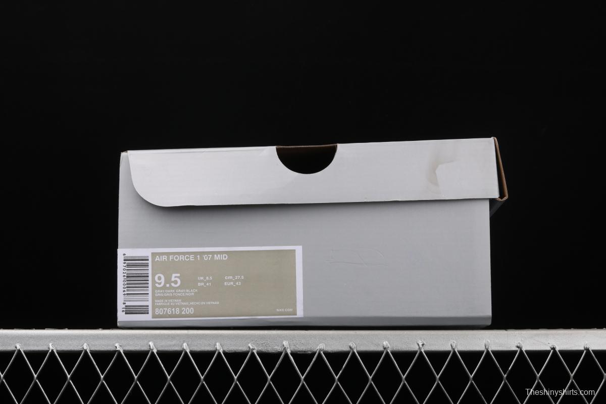 Reigning Champ x NIKE Air Force 1x 07 Mid defending champion 3M reflective sports leisure board shoes 807618-200