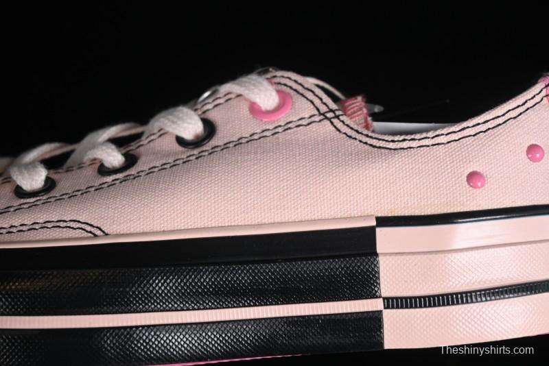 Converse Chuck 70s Low-Top Casual Sneakers with Black-Pink Chain Design - A09542C