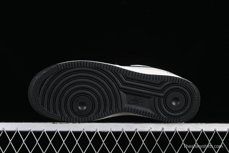 Nike Nocta x Nike Air Force 1 '07 Low Casual Sneakers with 3M Reflective Details and Full-Length Air Cushion - NO0224-023