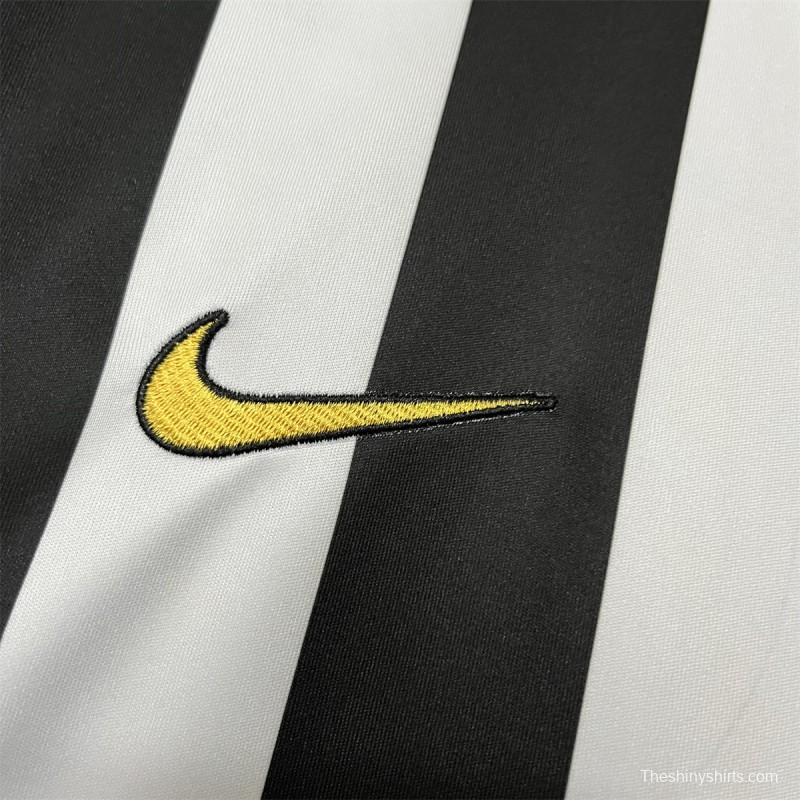 03/04 Retro Juventus Home Jersey