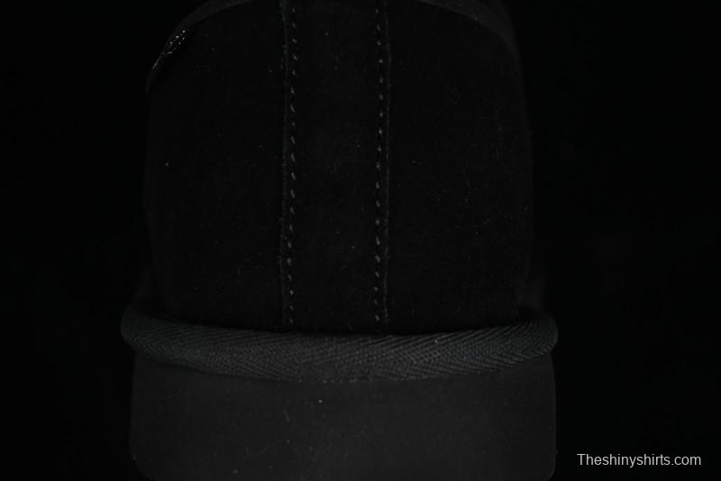 UGG LE FU Low Top Slip-On Lifestyle Casual Shoes - 1131616