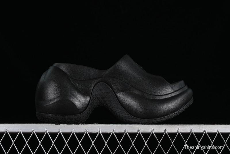 SMFK COMPASS Embossed One-Word Platform Slides - E9066