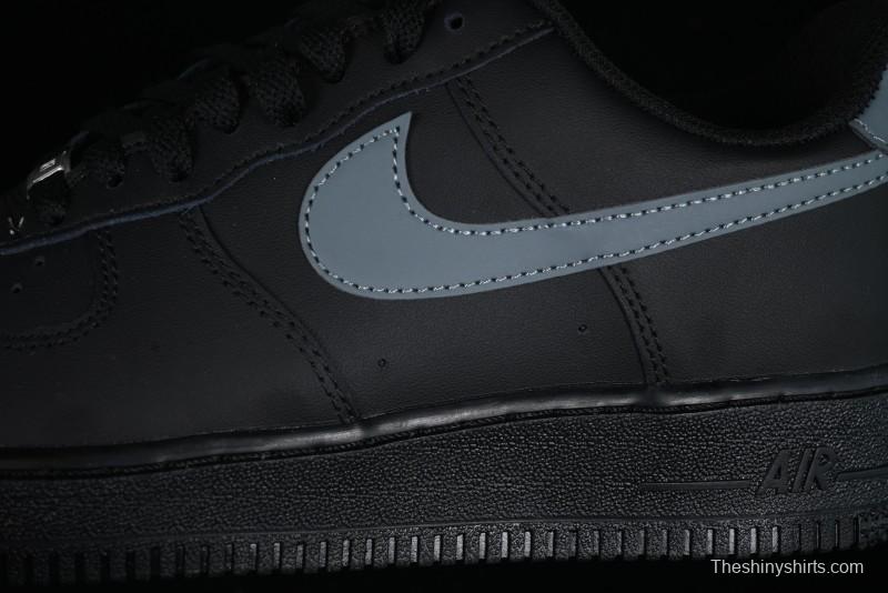 Nike Air Force 1 '07 Low Casual Sneakers with Full-Length Air Cushion - FJ4146-003