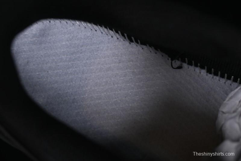 NY Yankees Black Leather Sneakers with Bold Pink Logo