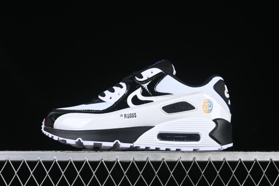 Nike Air Max 90 Retro Running Shoes with Visible Air Cushion - DM6178-010