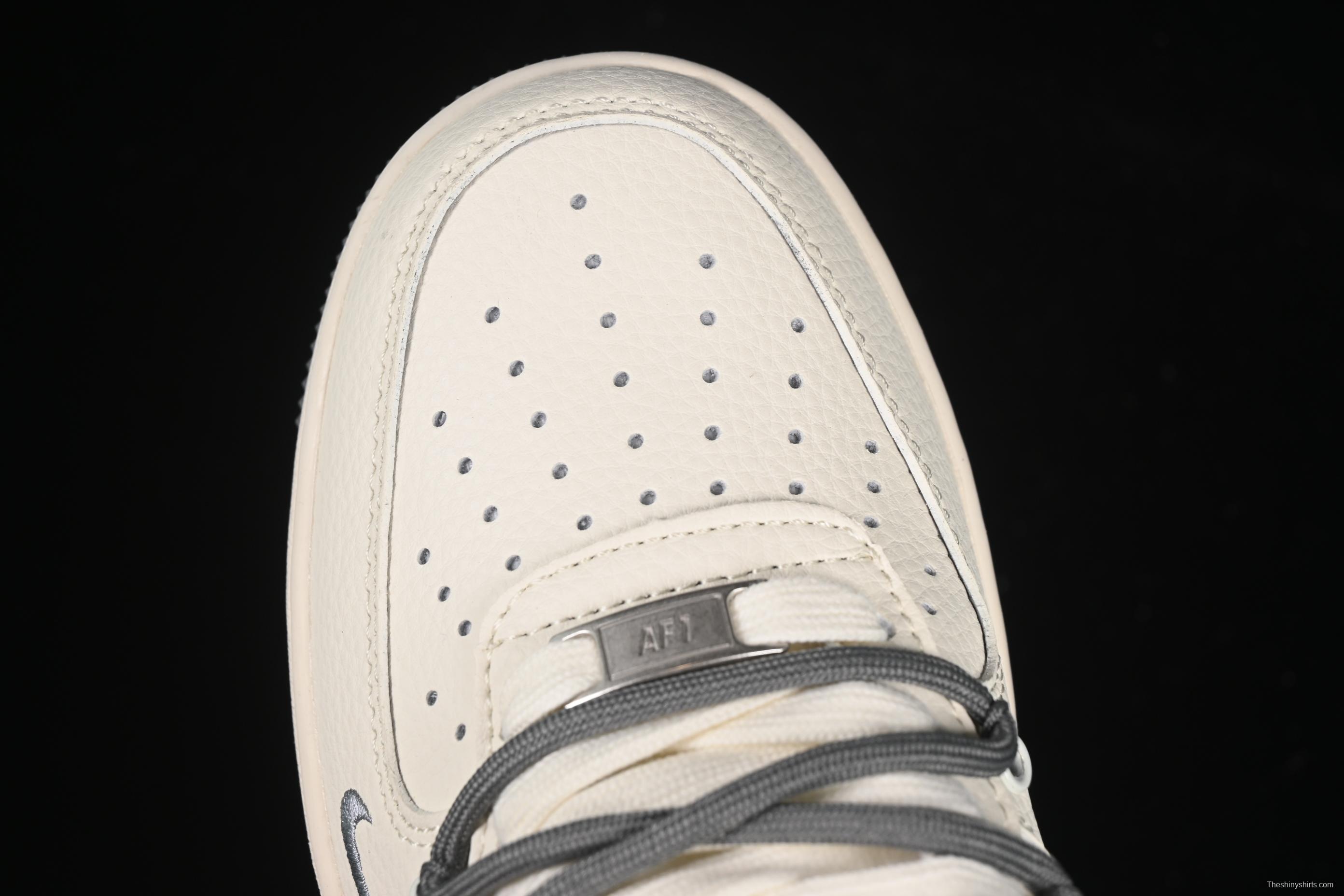 Nike Air Force 1 '07 Low Supreme Collaboration Dual-Tone Gray Lace-Up Casual Sneakers - DM6868-071