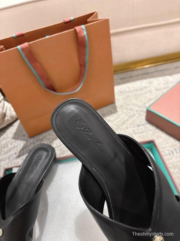 2025 Slippers LP Black Leather Slippers LY00270