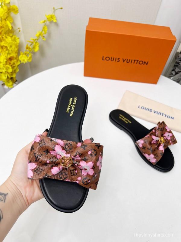 2025 Women Louis Vuitton Brown Pink Leather Slippers LY00190