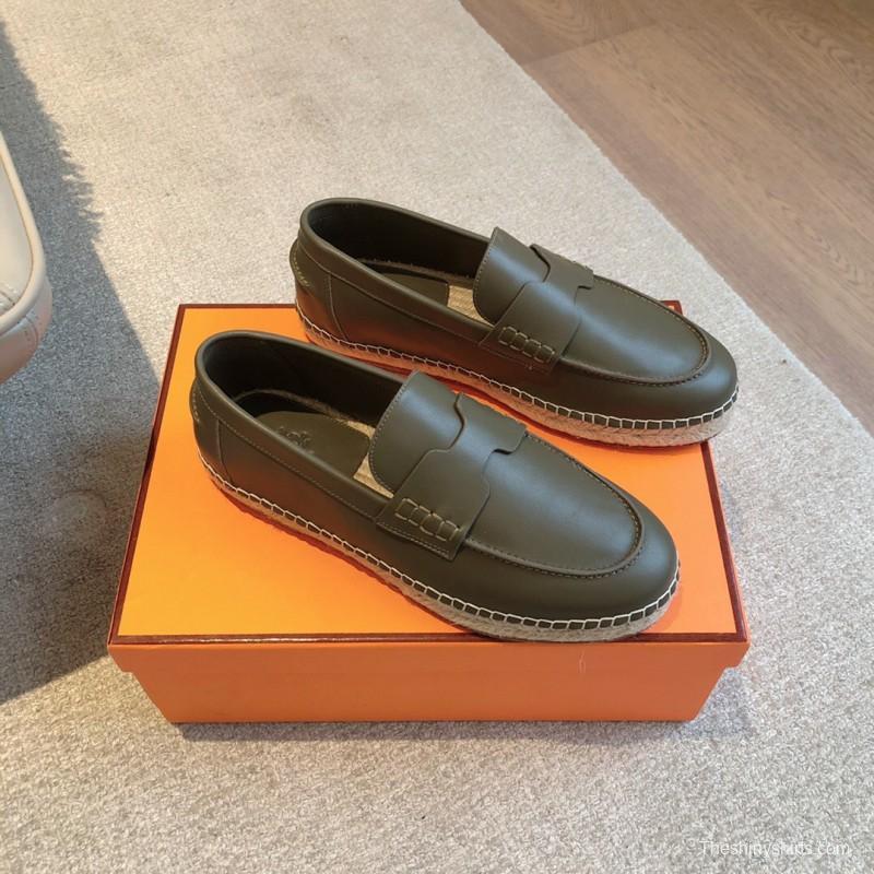 2025 Unisex Hermès Dark Green Calfskin Loafers AS00380