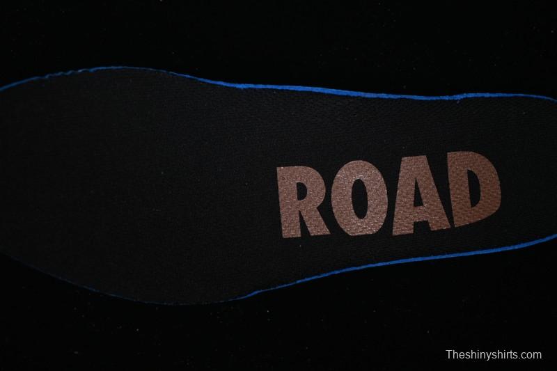 Nike Air Zoom Vomero 18 Cushioned Running Shoes - IH4454-001