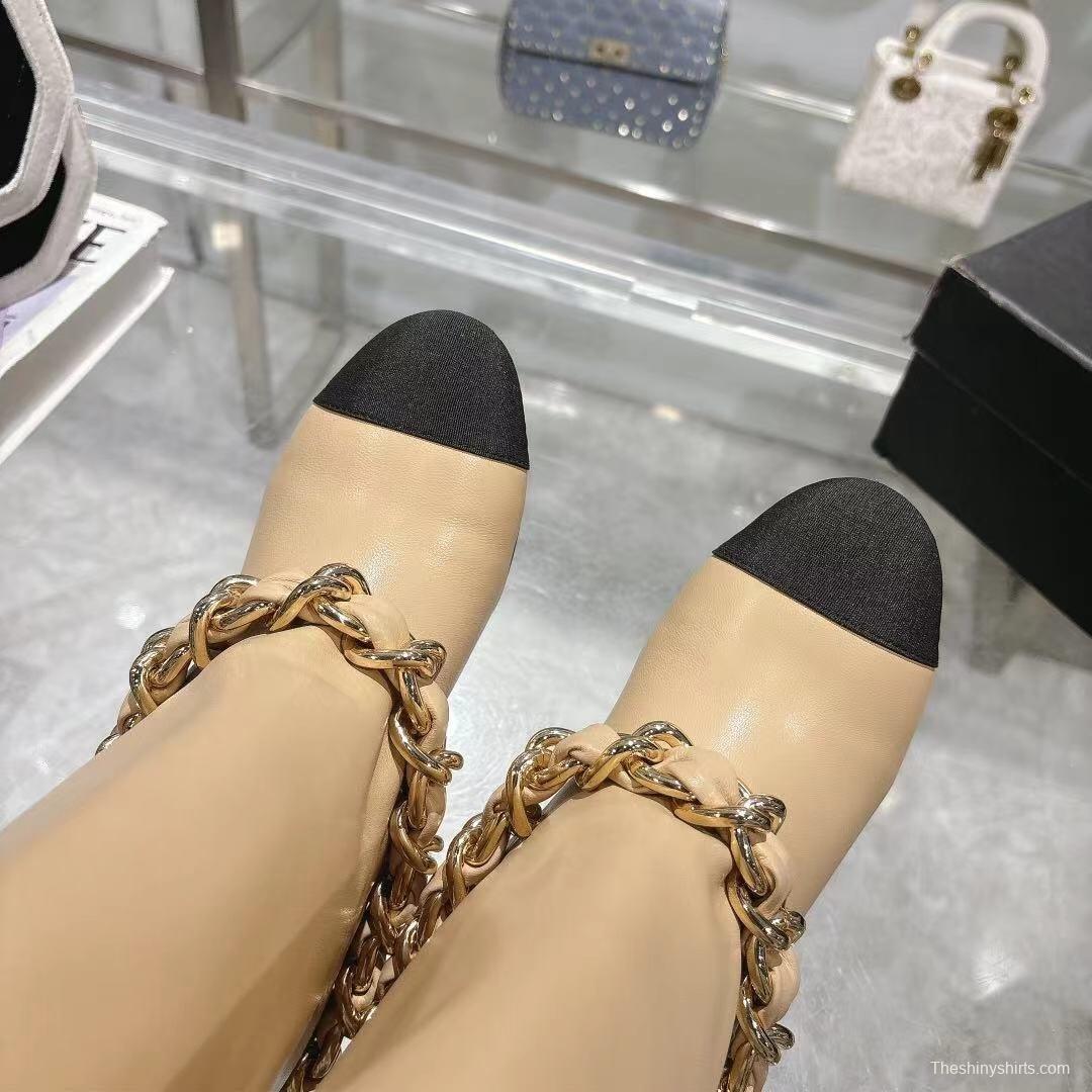 Chanel 2025/SS Autumn/Winter Runway Turned-Cuff Large Chain Block Heel Boots - LY00510