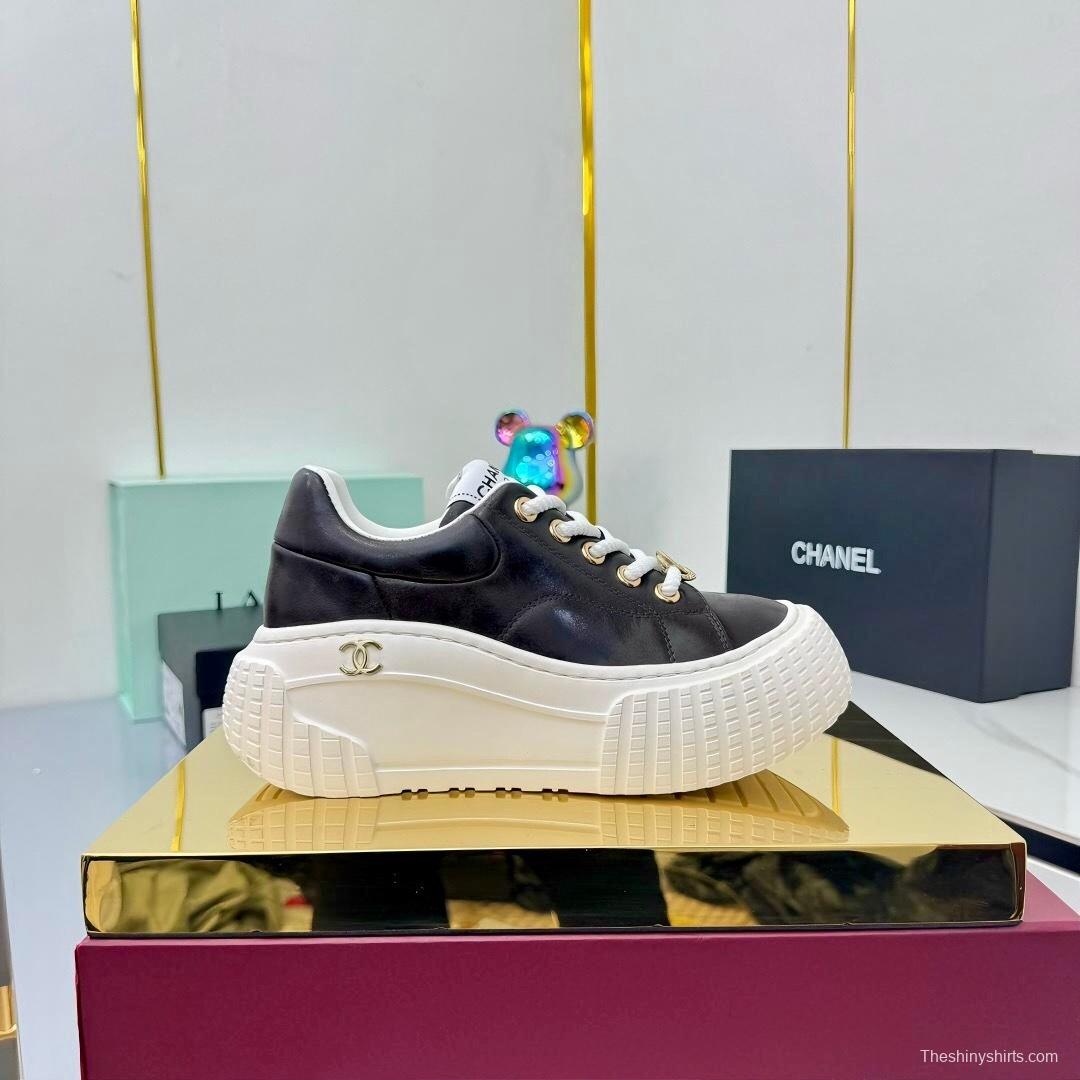 Chanel 2025 SS Panda Loafers Bread Shoes Original Calfskin - LY00330